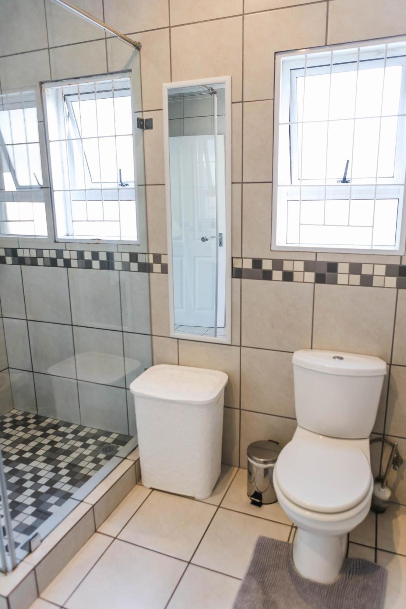 Namaste Spacious Studio Apartment Langebaan Extérieur photo