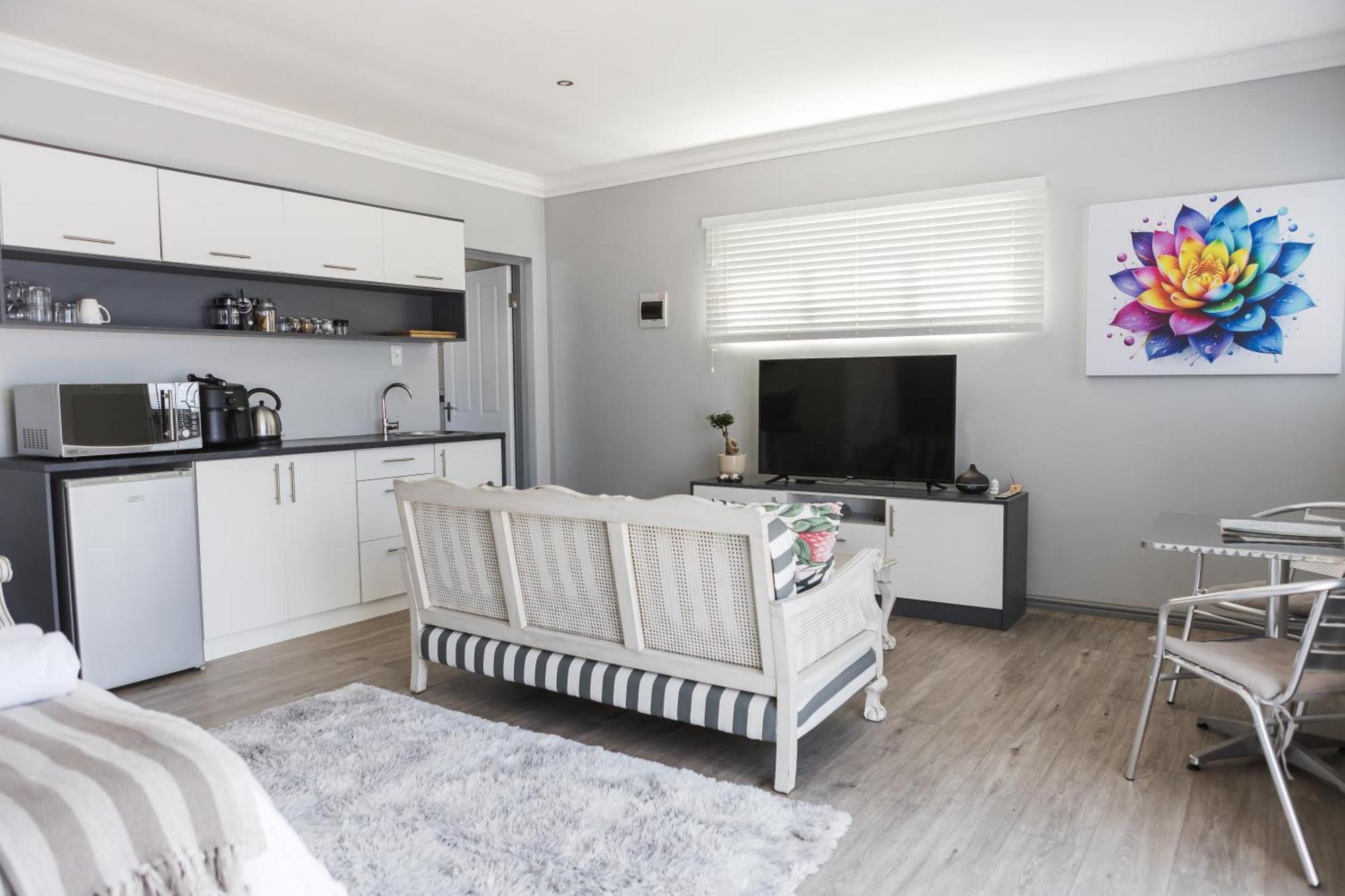 Namaste Spacious Studio Apartment Langebaan Extérieur photo